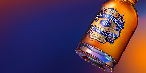 Chivas Regal 18 năm